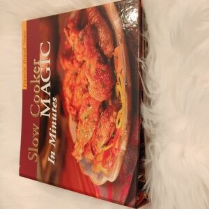Slow Cooker Magic In Minutes Cookbook